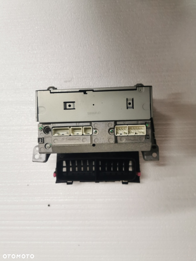 Toyota Yaris II radio CD 86120-0D210 - 3