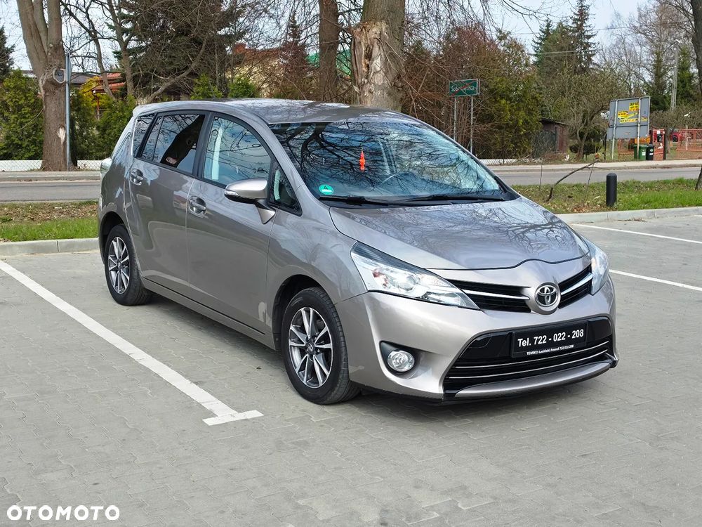 Toyota Verso 1.6 D-4D 5-Sitzer Start/Stop Executive - 3