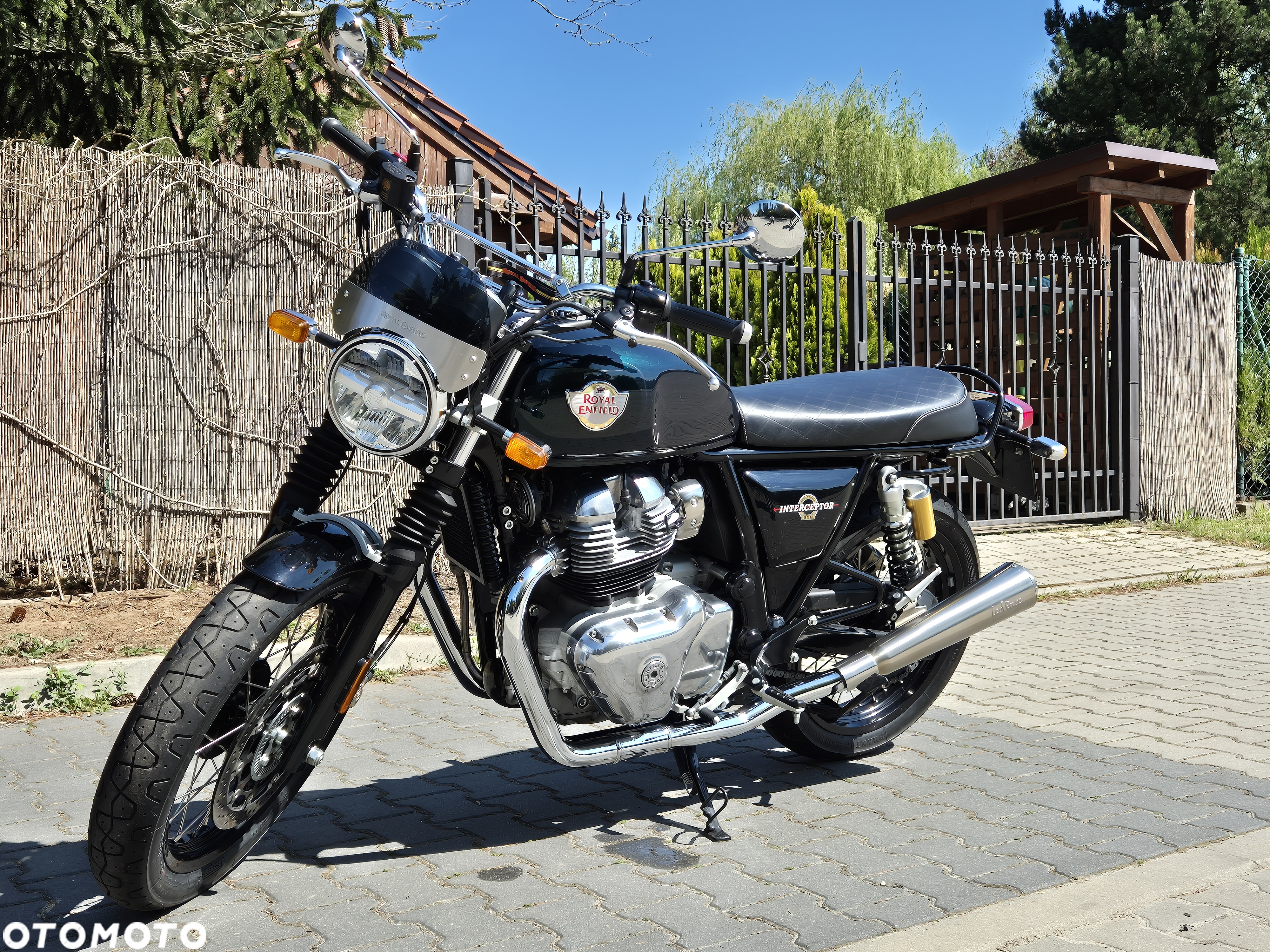 Royal Enfield Interceptor - 6