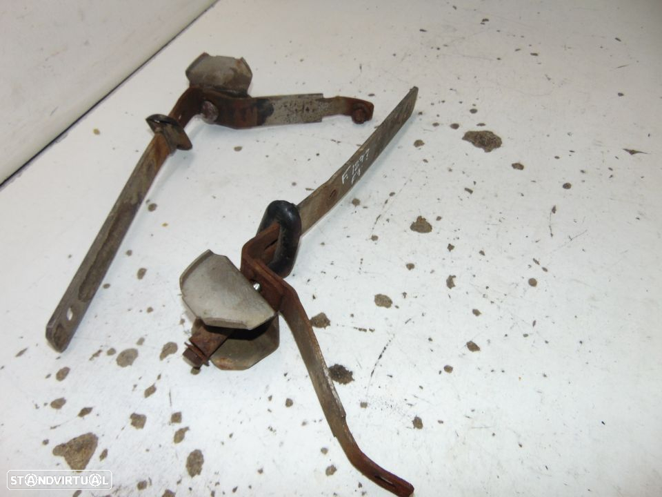 Suportes de fixação fiat 127 - 4