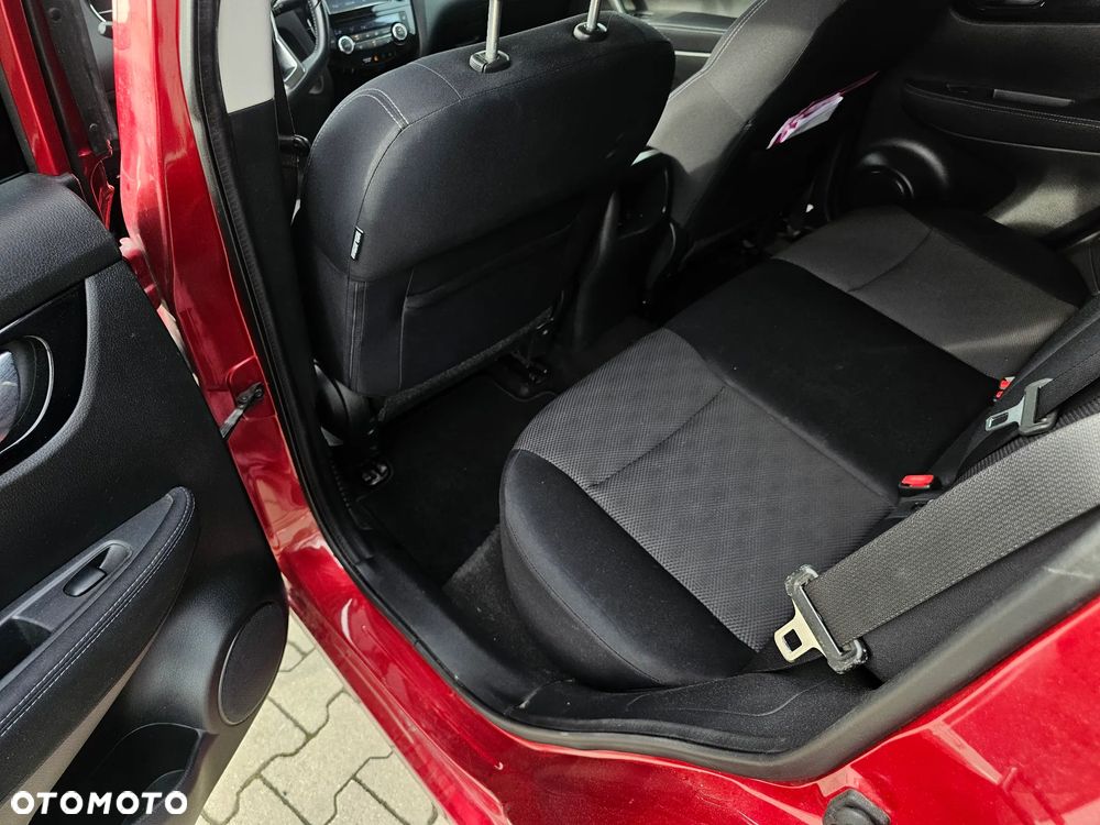 Nissan Qashqai - 13