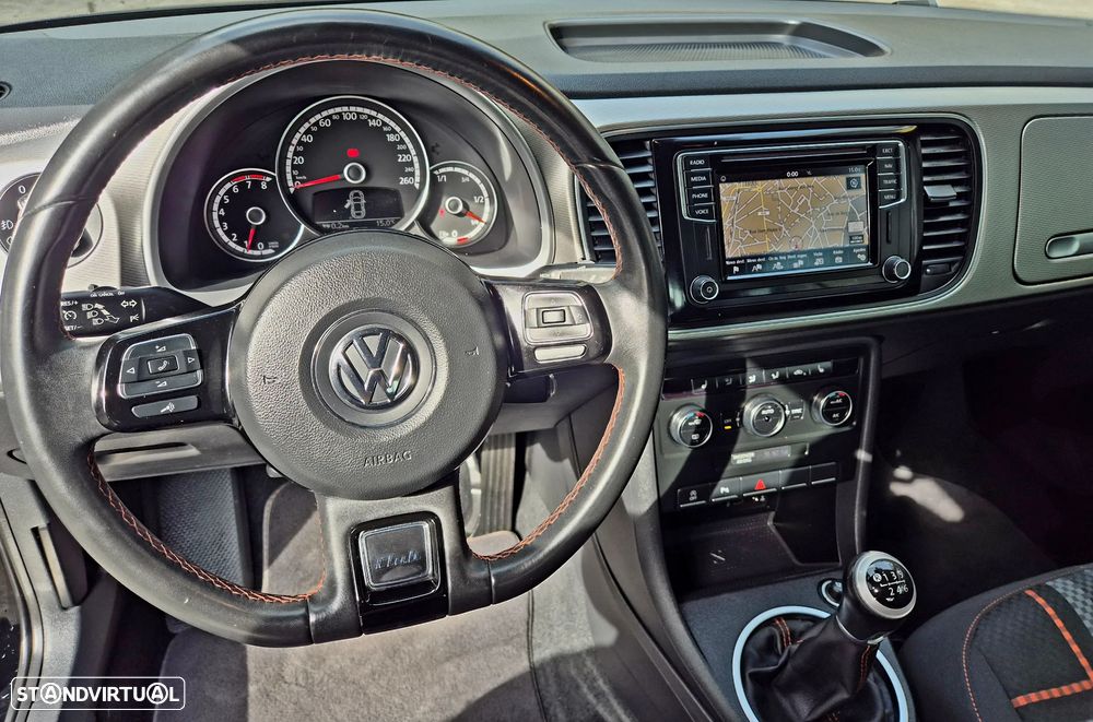 VW New Beetle Cabriolet 1.4 TSI BlueMotion Club - 32