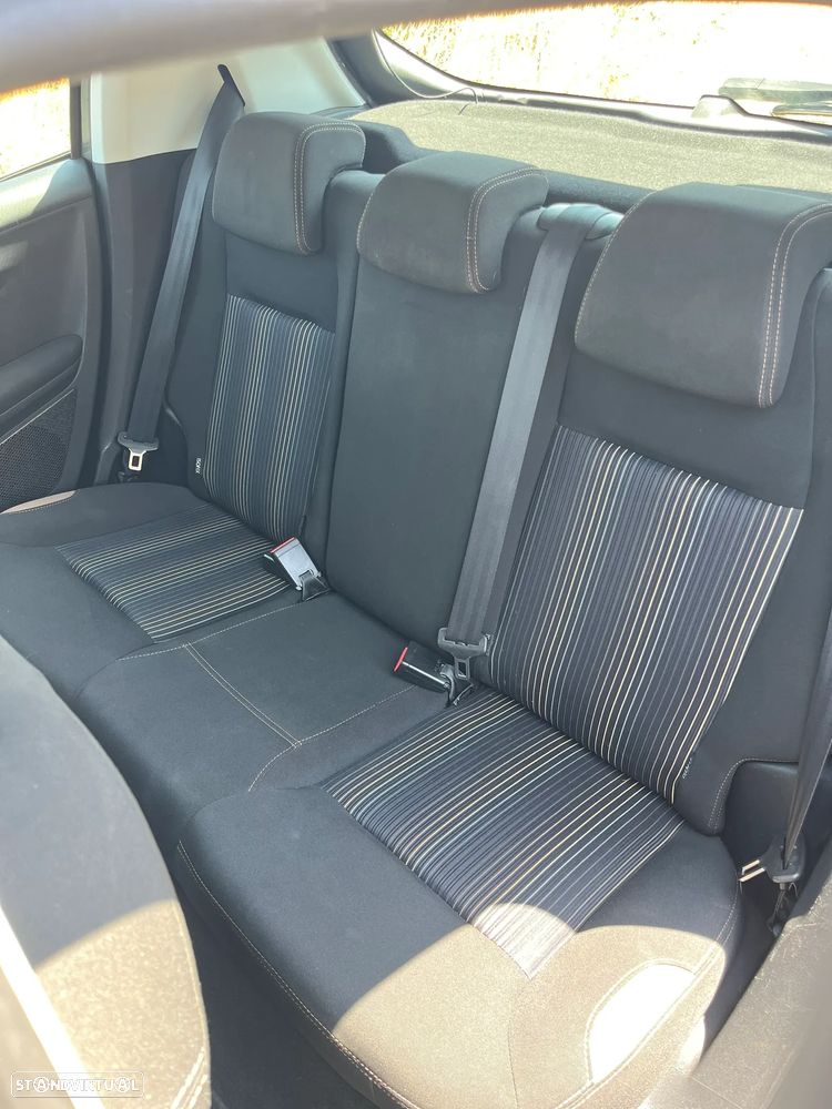 Peugeot 208 1.2 VTi Active - 9