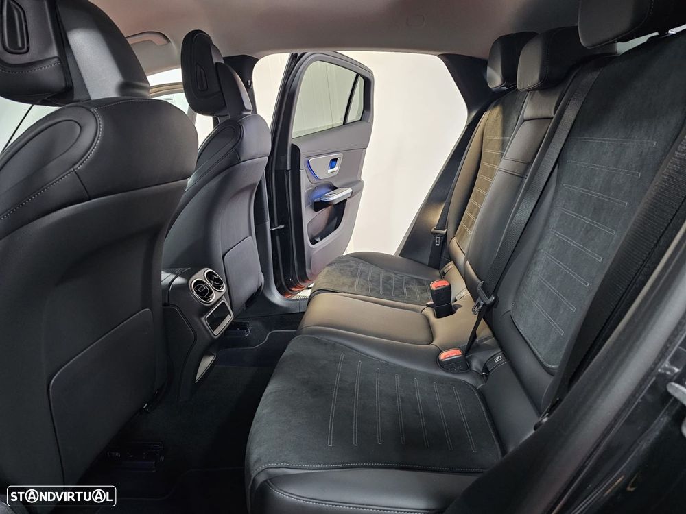 Mercedes-Benz GLC 300 - 13