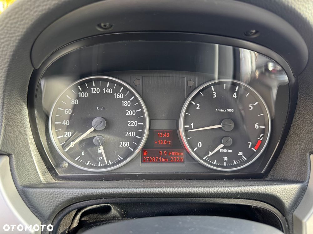 BMW Seria 3 320i - 18