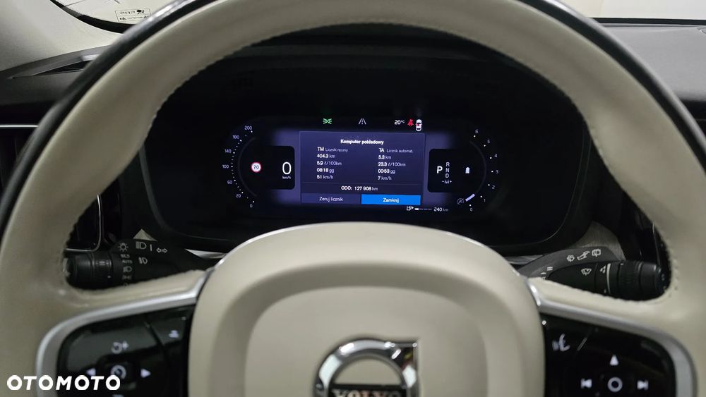 Volvo XC 60 B4 D Plus Dark - 23