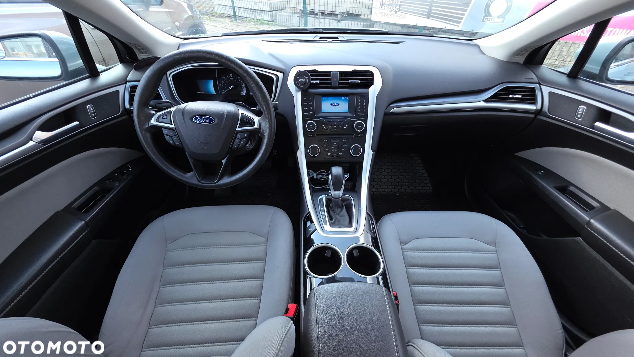 Ford Mondeo - 9