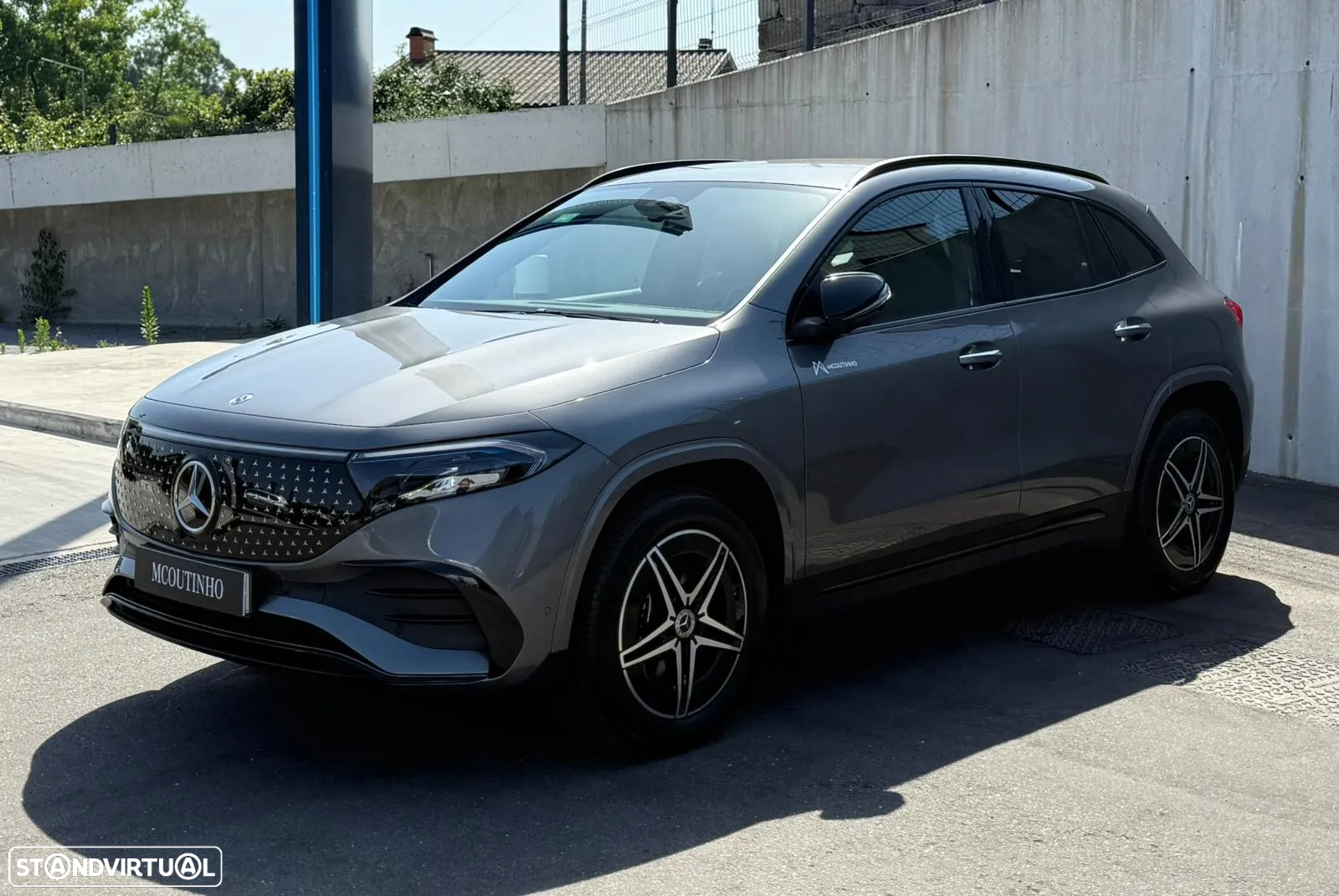 Mercedes-Benz EQA 250+ AMG Line - 2