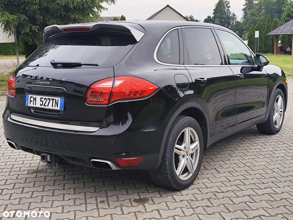 Porsche Cayenne Platinum Edition - 15