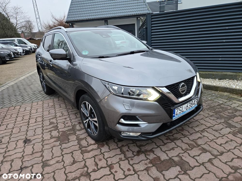 Nissan Qashqai 1.3 DIG-T N-WAY - 2