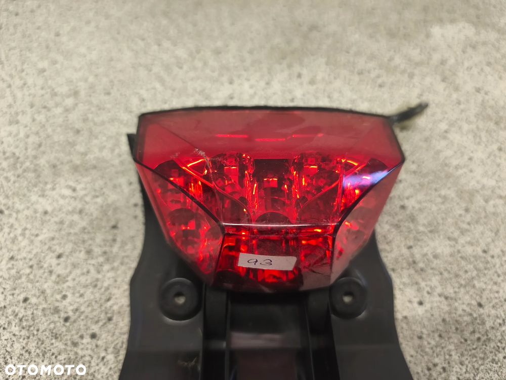 Lampa tył, tylna, wypełnienie lampy KTM 690 Duke - 6