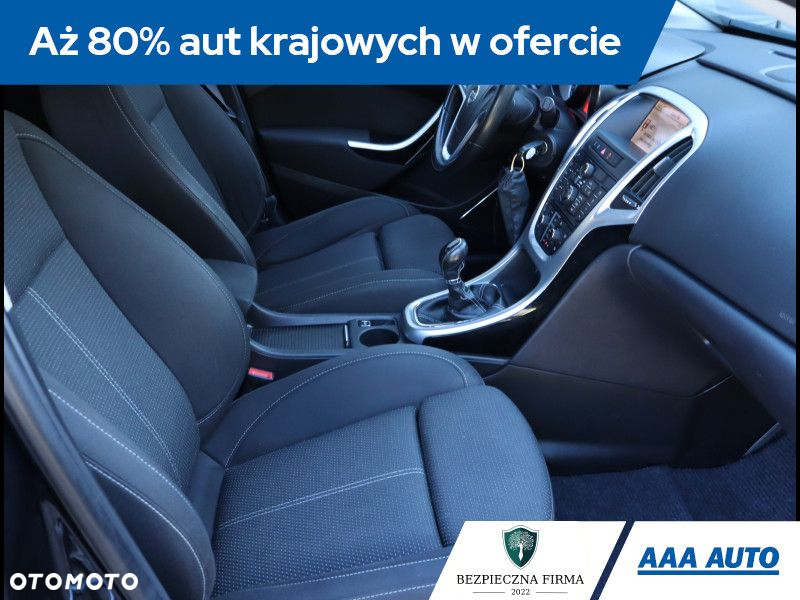 Opel Astra - 10