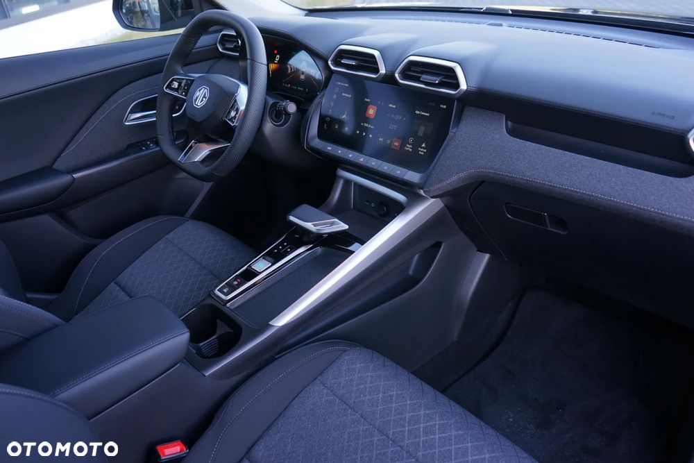 MG ZS 1.5 HEV+ Excite - 16