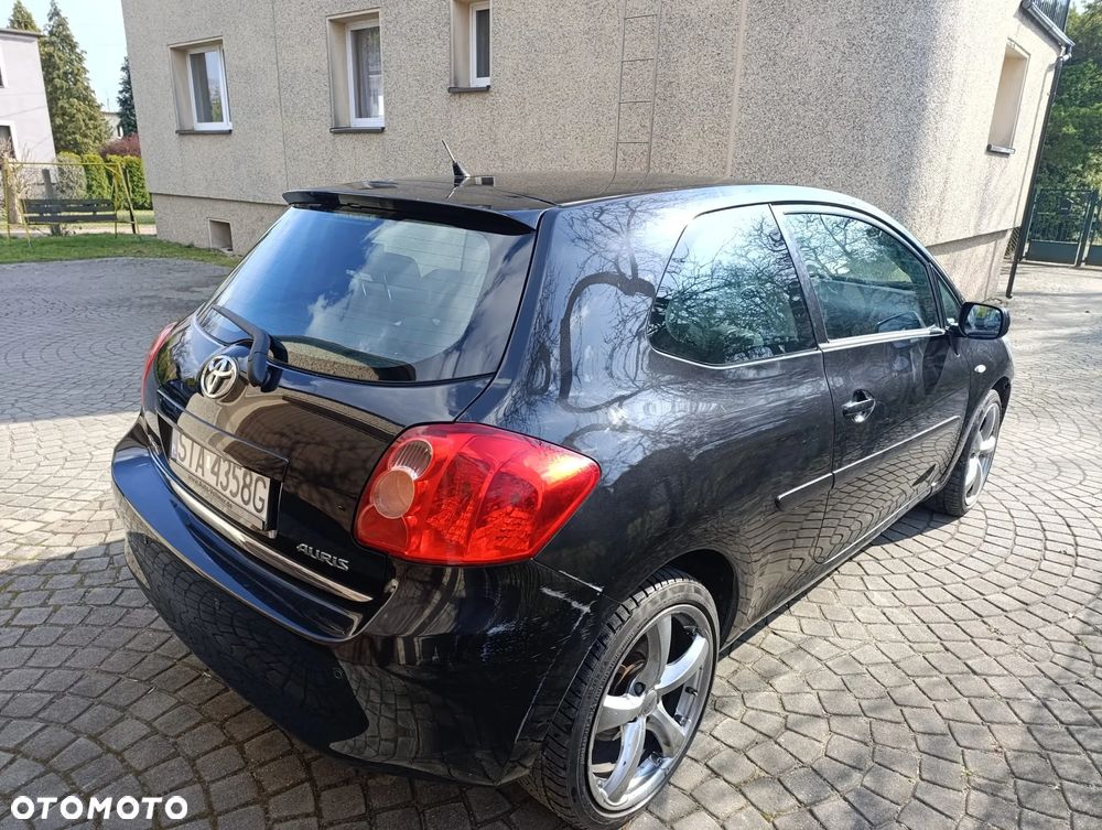 Toyota Auris - 9