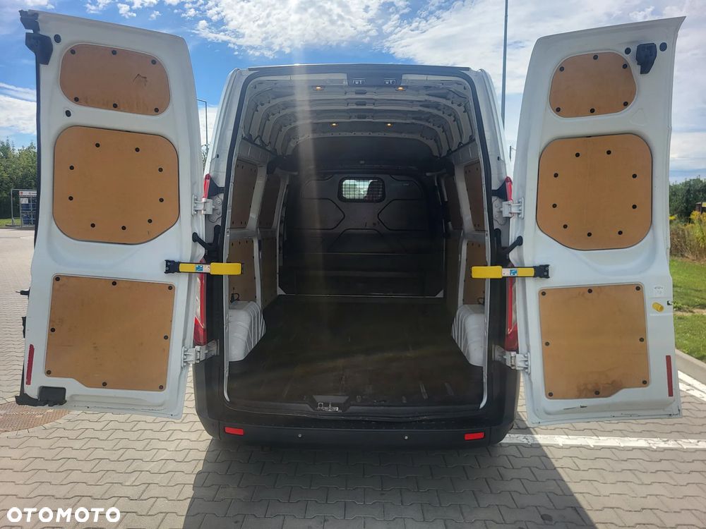 Ford Transit Custom - 31