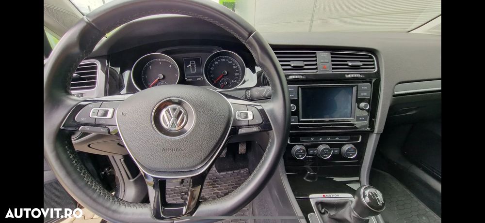 Volkswagen Golf 2.0 TDI 4Motion BMT Comfortline - 25