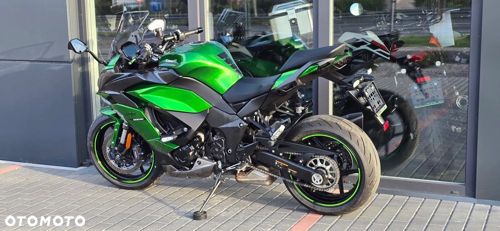 Kawasaki Ninja 1000 SX - 24