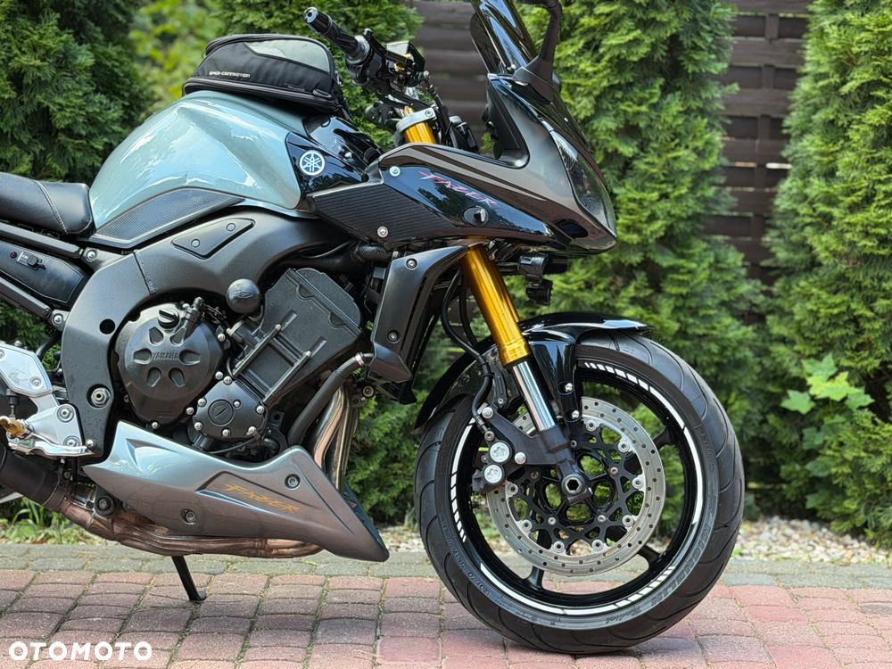 Yamaha FZ - 10