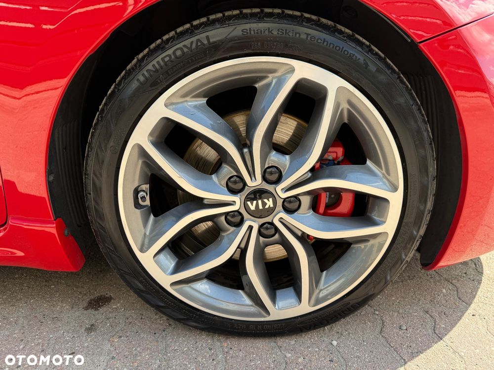 Kia Ceed 1.6 T-GDI GT-Challenge - 18