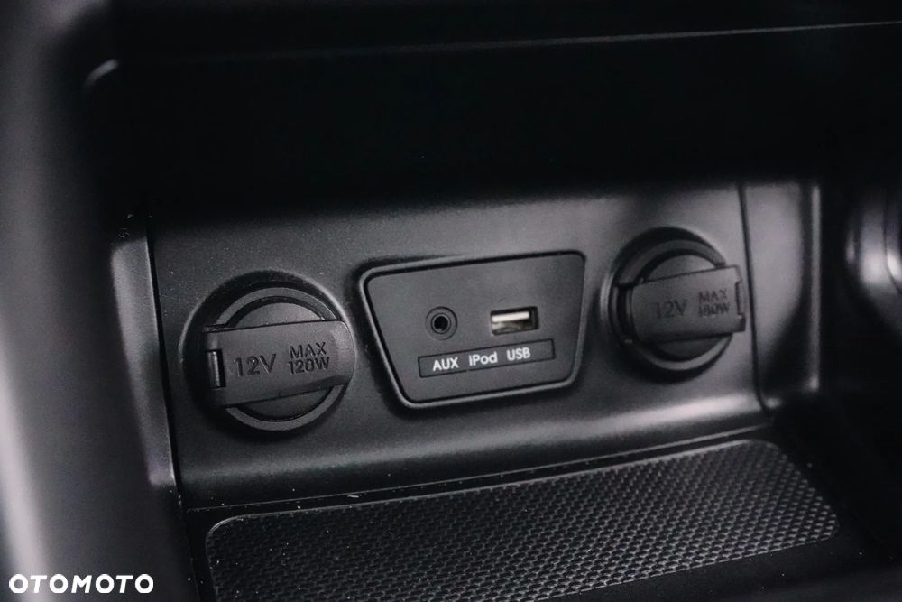 Hyundai ix35 1.7 CRDi 2WD blue Finale Gold - 28