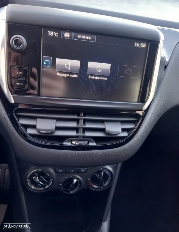 Peugeot 208 1.2 VTi Active - 11