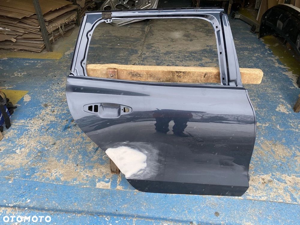 DRZWI TYLNE PRAWE VOLVO V60 II 18- - 1