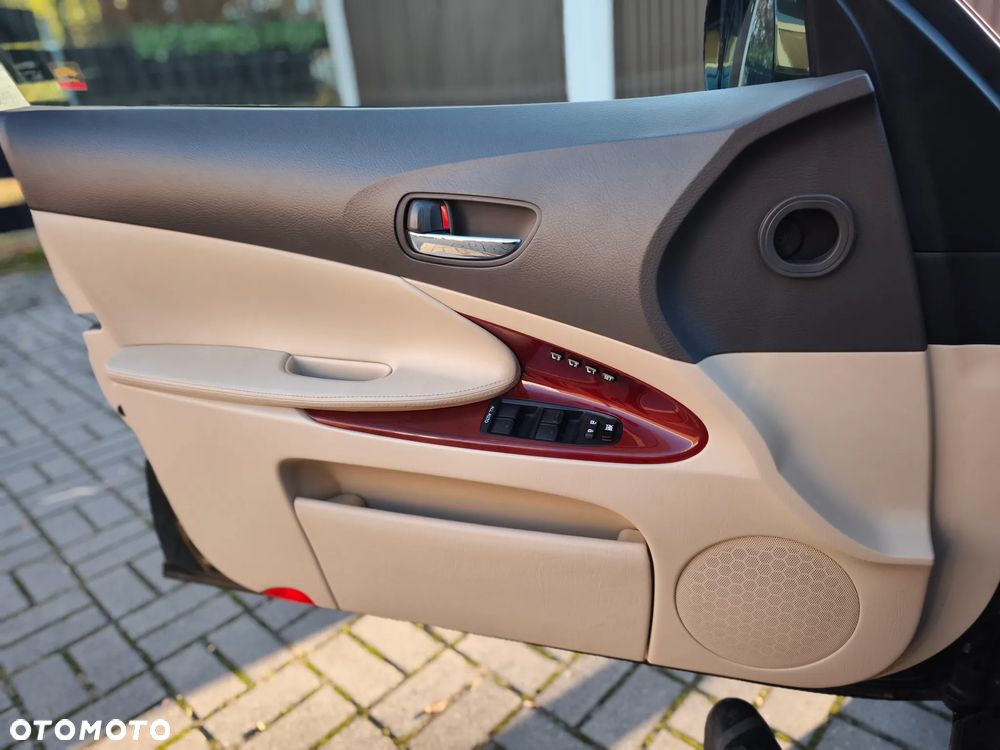 Lexus GS 450h Prestige + - 18