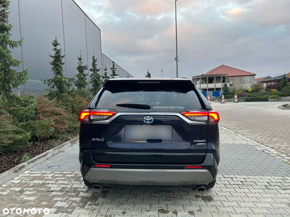 Toyota RAV4 - 4