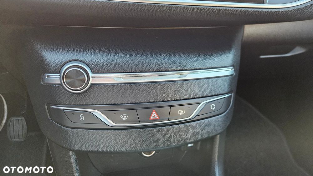 Peugeot 308 1.5 BlueHDi Access S&S - 16