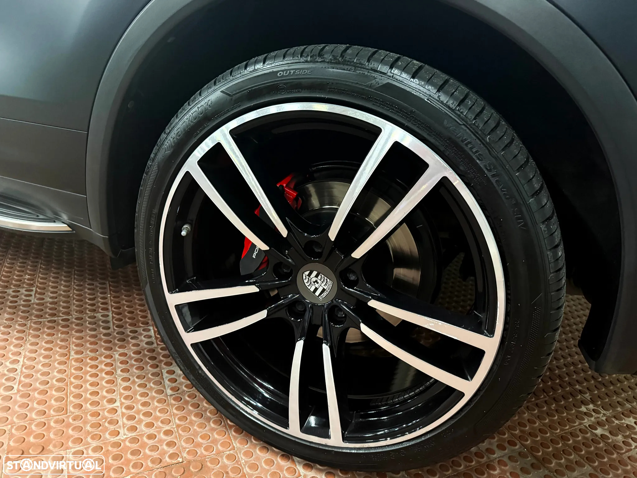 Porsche Cayenne - 13
