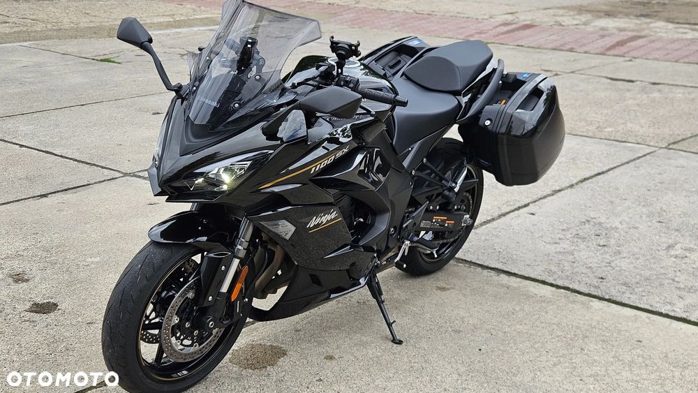 Kawasaki Ninja 1000 SX - 18
