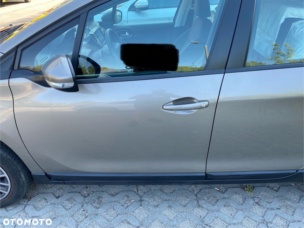 Peugeot 2008 PureTech 110 Stop&Start Style - 4