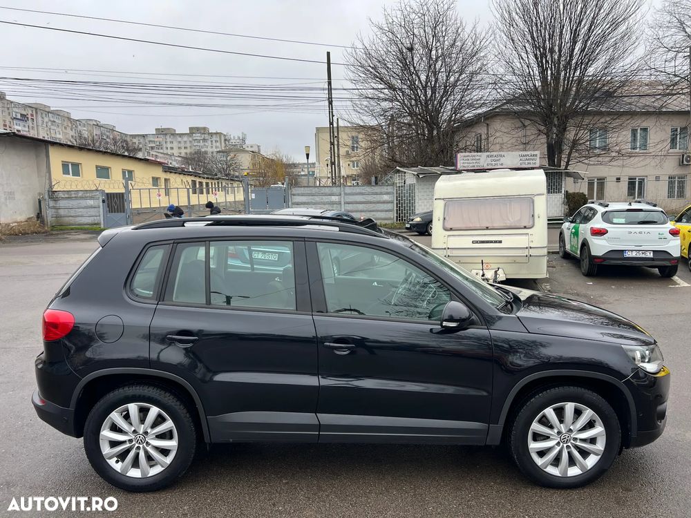 Volkswagen Tiguan 2.0 TDI SCR BlueMotion Technology Sport & Style - 27