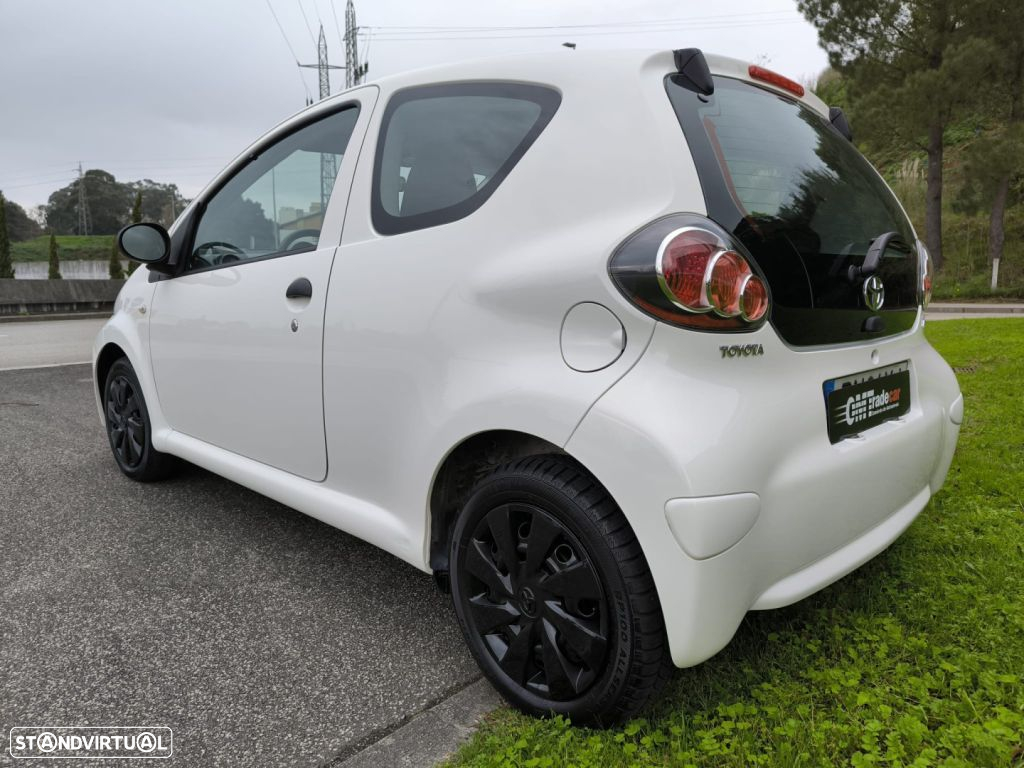 Toyota Aygo 1.0 X-Cite - 3