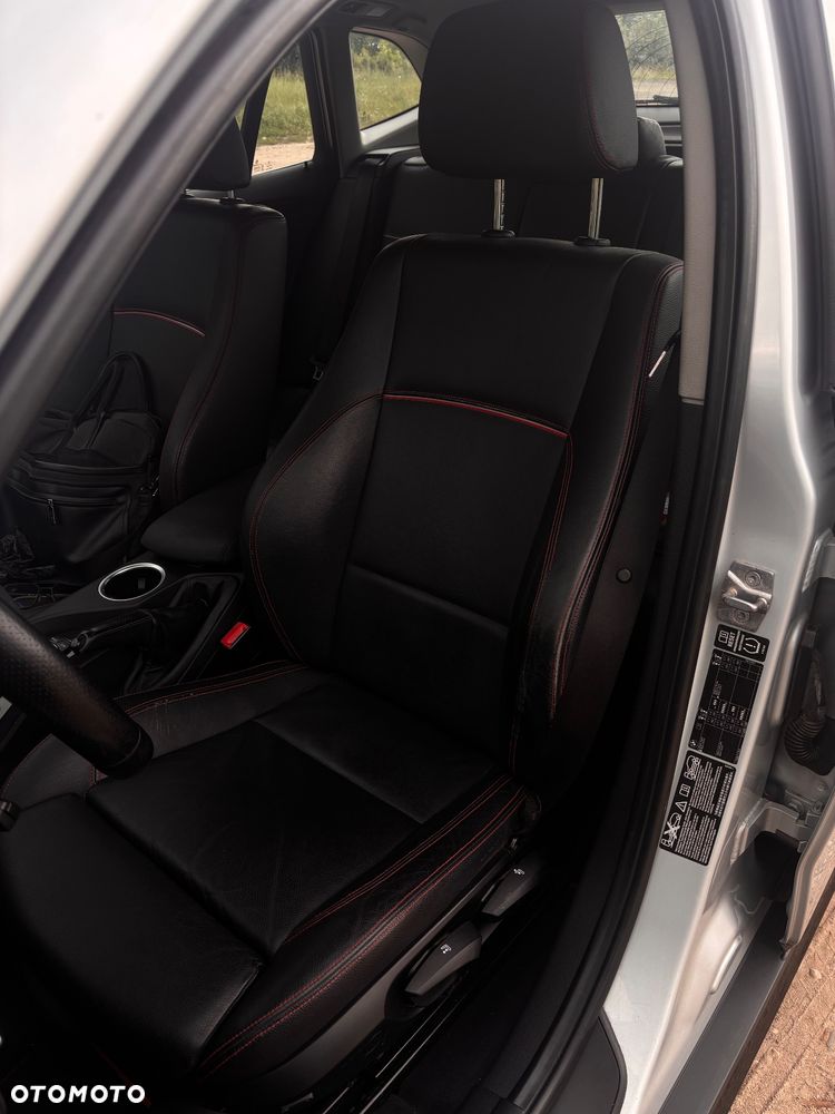 BMW X1 xDrive18d Sport Line - 7
