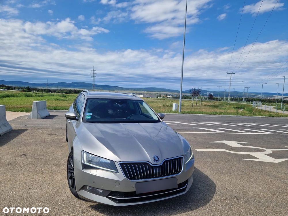 Skoda Superb 2018 photo 4