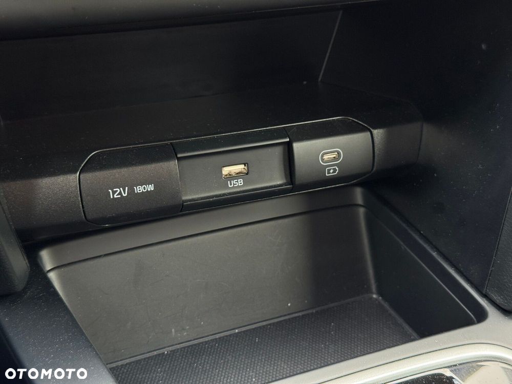 Kia Ceed 1.5 T-GDI M DCT - 30