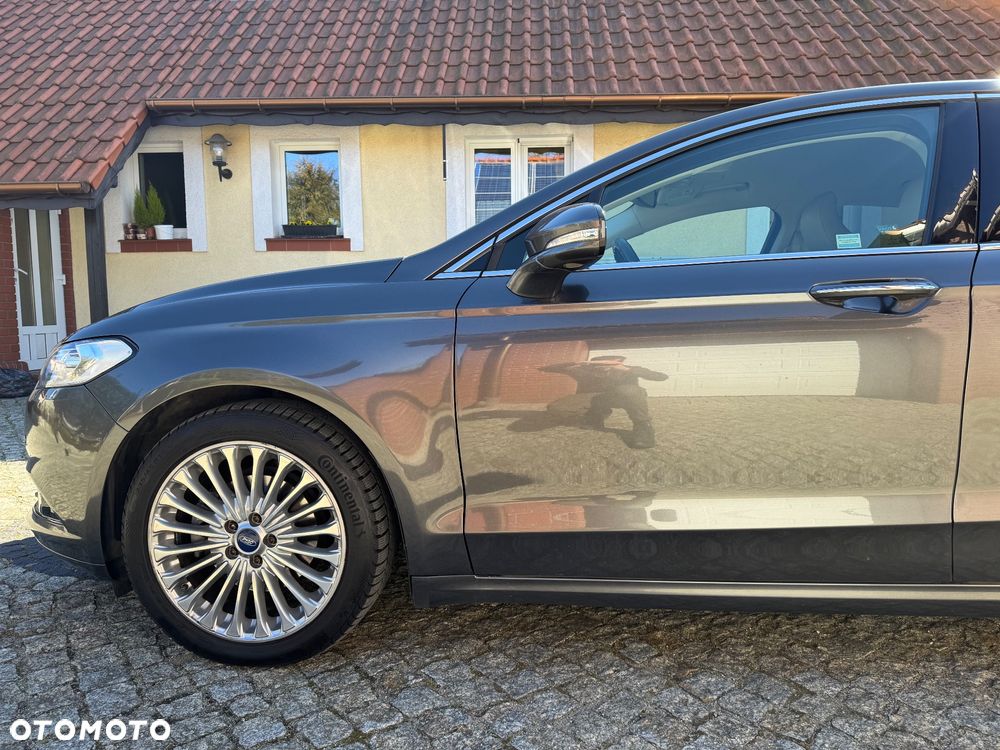 Ford Mondeo 2.0 EcoBoost Titanium - 22