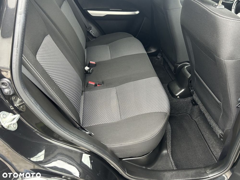 Suzuki Vitara 1.6 Premium 2WD - 34