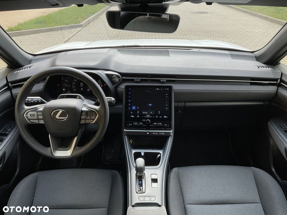 Lexus LBX 1.5 Hybrid - 9