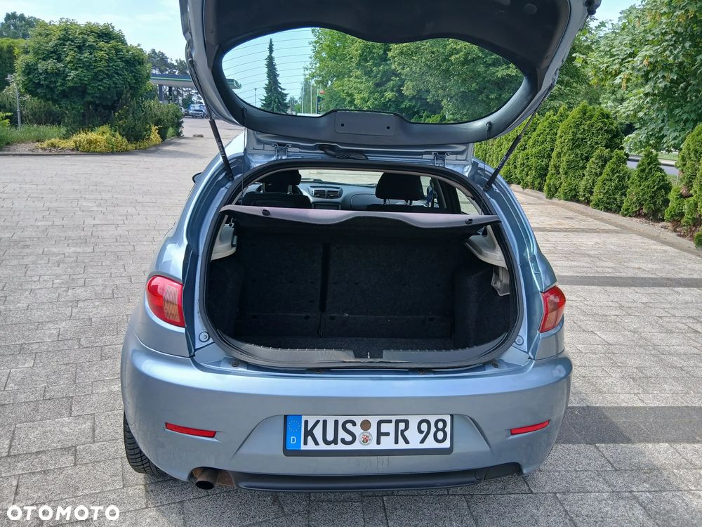 Alfa Romeo 147 1.6 Twin Spark ECO Sportiva - 18