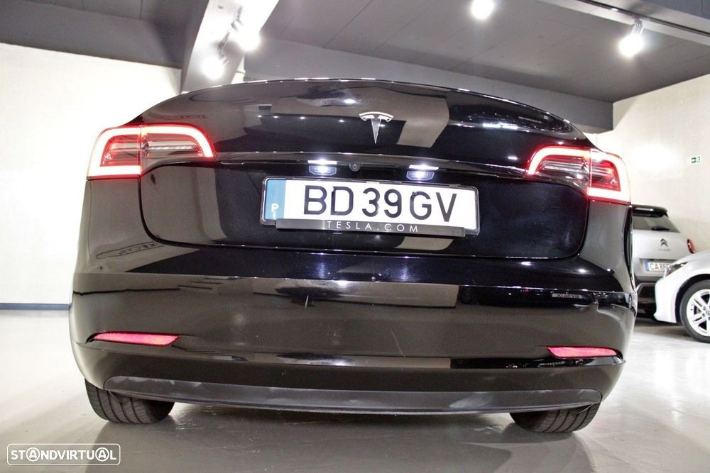 Tesla Model 3 Long Range Tração Traseira - 15