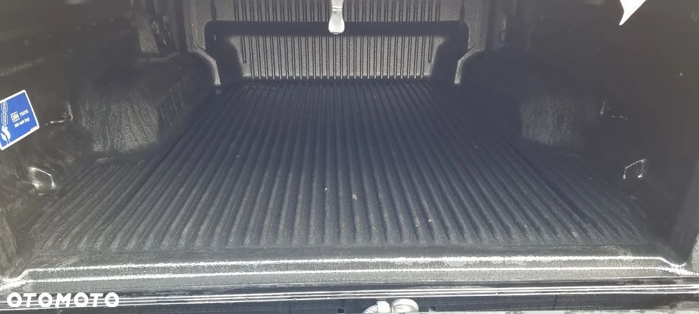 Ford Ranger 2.0 EcoBlue 4x4 DC Limited - 29