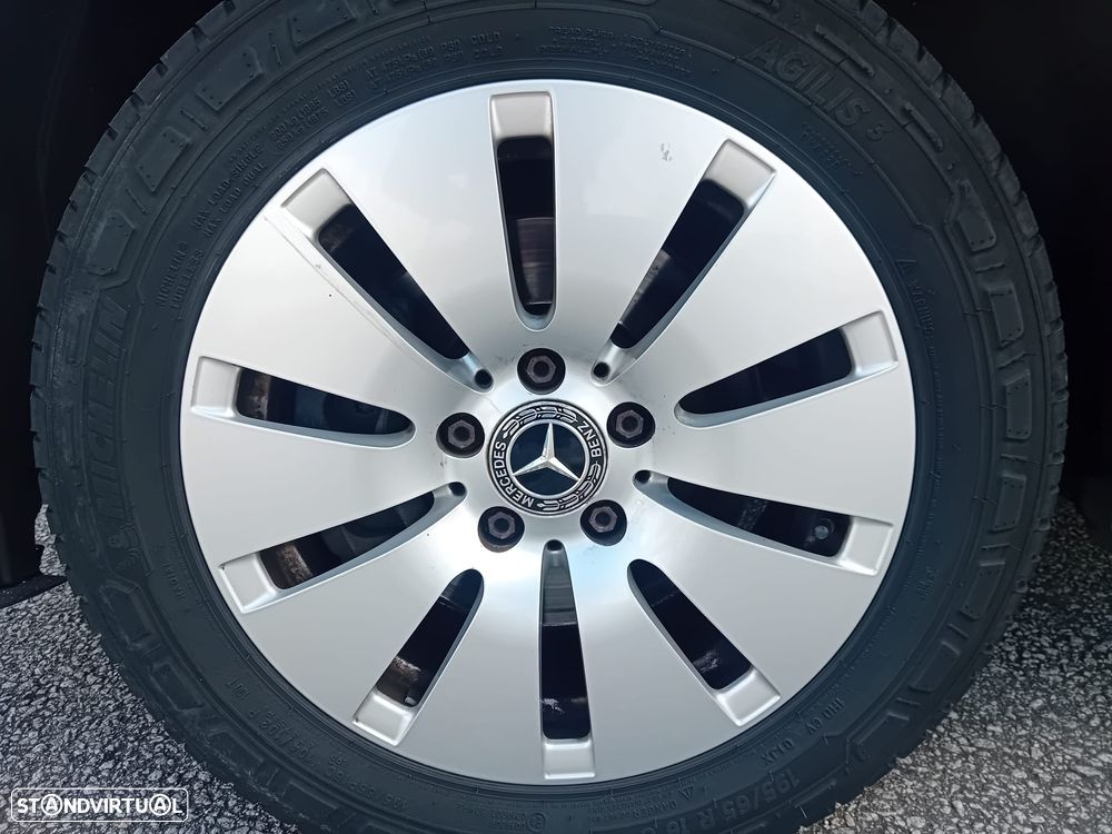 Mercedes-Benz Vito - 18