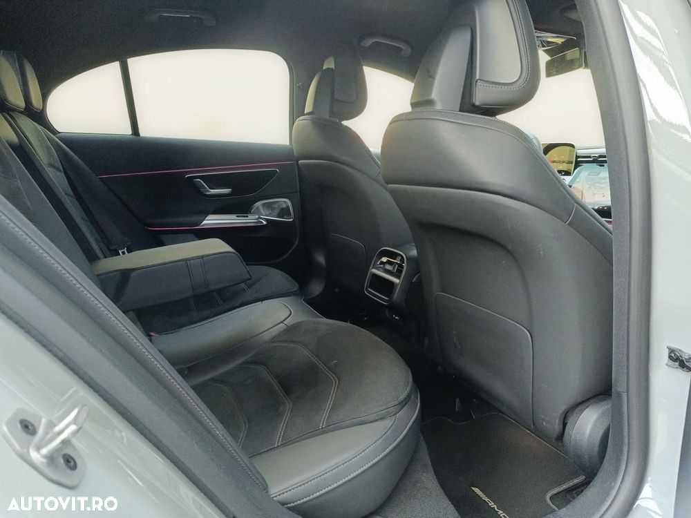 Mercedes-Benz E 200 MHEV 4MATIC Aut. - 14