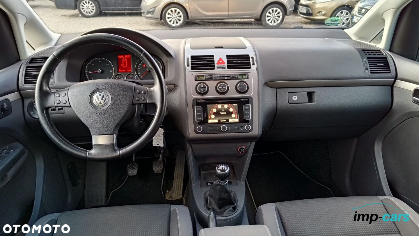 Volkswagen Touran 1.9 TDI Freestyle - 17
