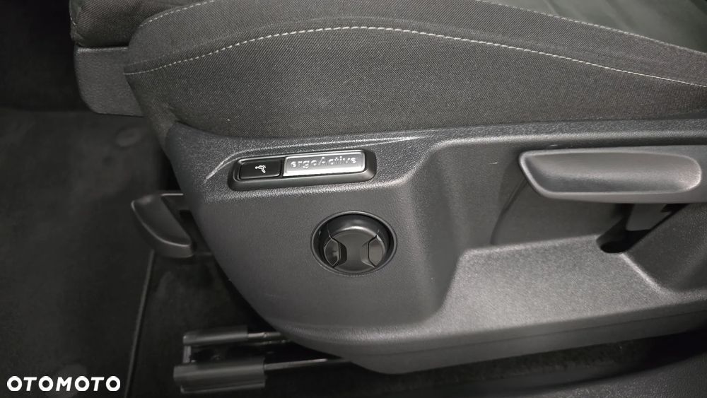 Volkswagen Tiguan 2.0 TSI 4Mot Elegance DSG - 13