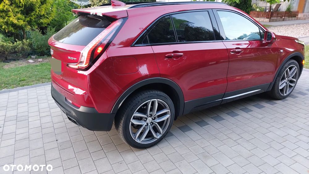 Cadillac XT4 350T AWD Sport - 4