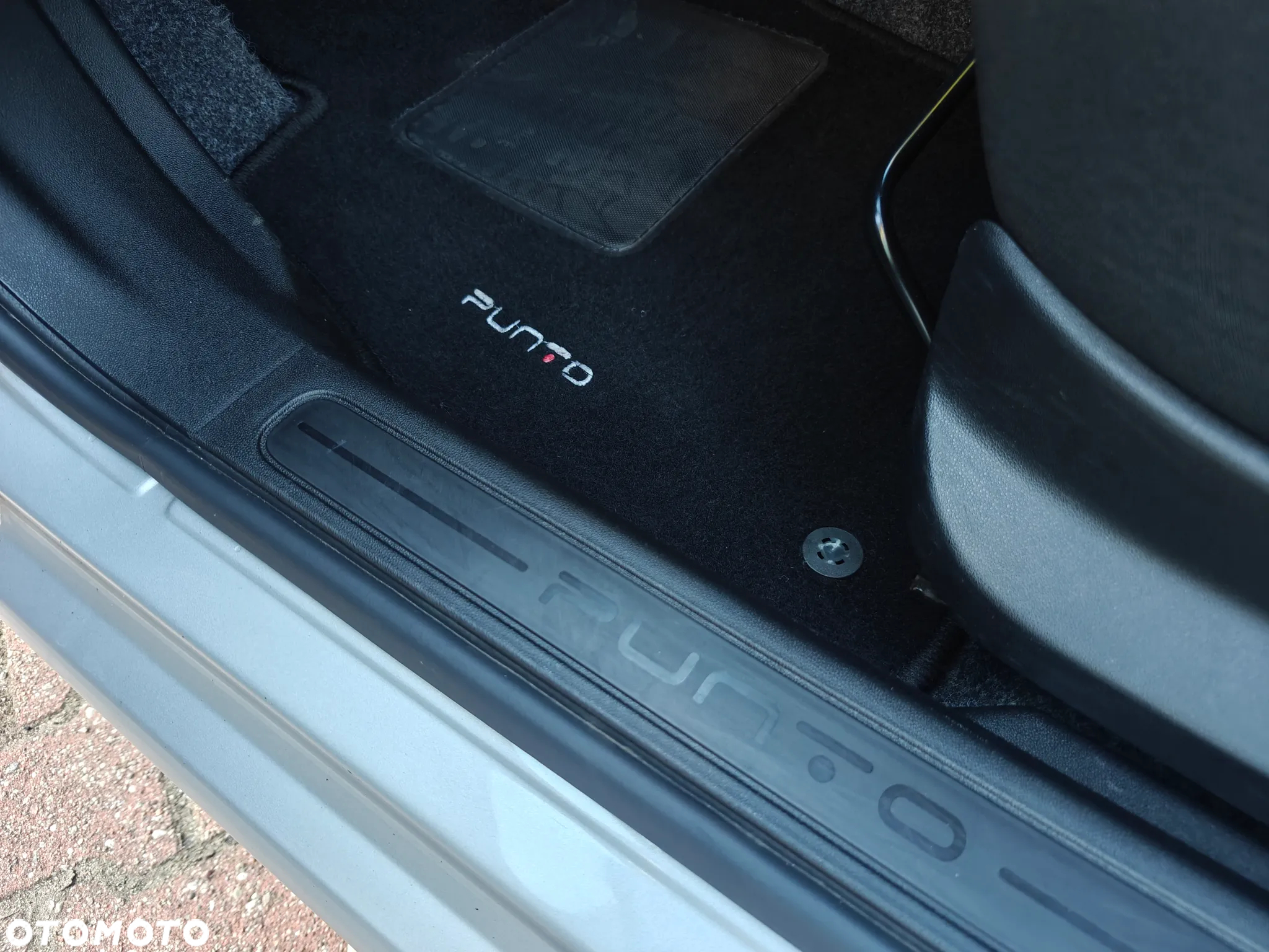 Fiat Punto - 24