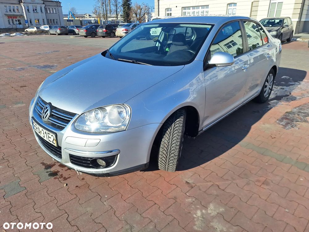 Volkswagen Jetta 1.9 TDI Trendline - 8